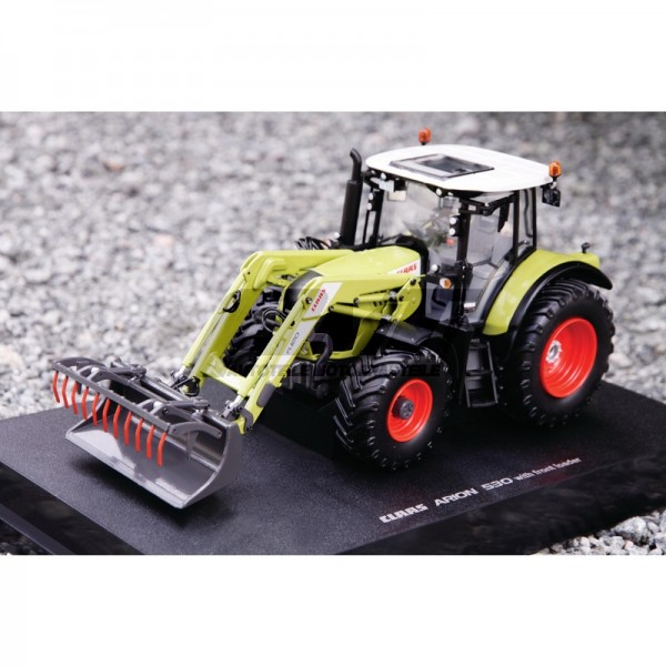 Universal Hobbies - uh4299 - Traktor - C #51312